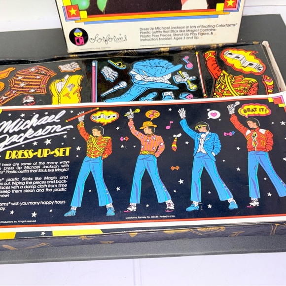 Michael Jackson Colorforms Dress-Up Set - Picture 4 of 9